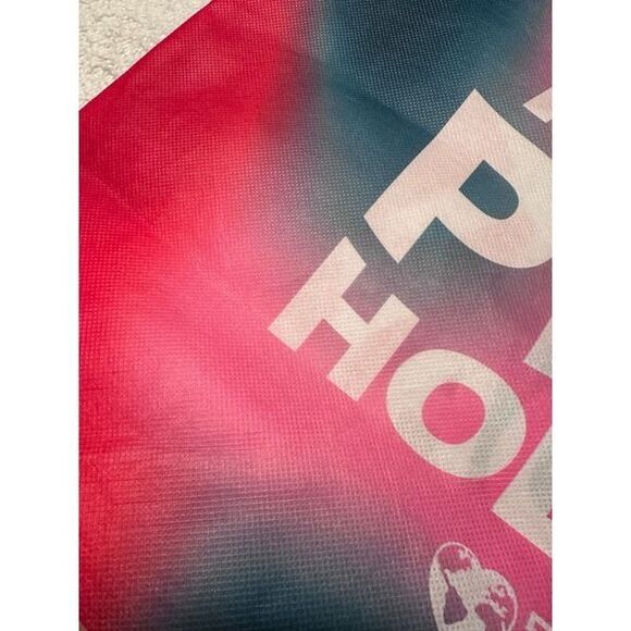 NEW A Very PINK Holiday Victoria's Secret Reusable Shopping Tote - Picture 3 of 4